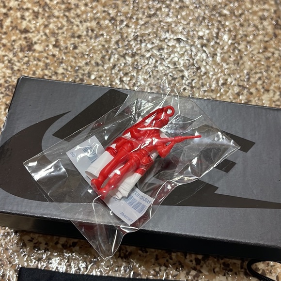 Nike x Supreme limited edition Molten supreme sunglasses - Picture 5 of 6